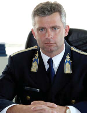 2014. május 8. Kanizsa Gyász 3 Elhunyt városunk díszpolgára, Takács János Életének 83. évében elhunyt Takács János, akit 2007-ben választottak Nagykanizsa díszpolgárává.