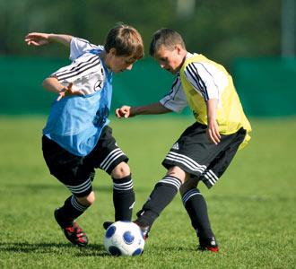 C SERDŐLŐKOR 11-21 ÉVESK 1.