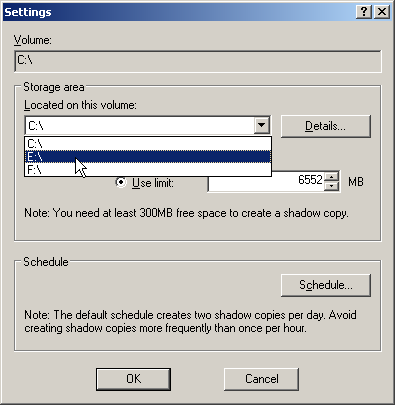 Kiszolgáló a hálózatban Windows Server 2003 R2 A kiválasztott kötetre engedélyezhetjük, illetve tilthatjuk az árnyékmásolatok létrehozását, a Készítés most (Create Now) gombra kattintva pedig nem