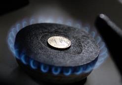 20 Günther Öttingerrel, az EB energiaügyi biztosával. Ezt követően az Európai Bizottság kész közös választ kidolgozni az orosz elnök levelére - mondta Barroso. (hirado.