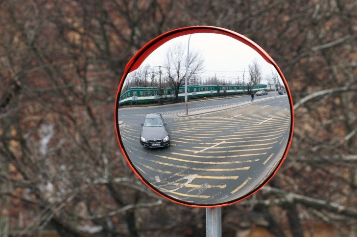 Forgalombiztonság A BKK előtt nem volt önálló közúti forgalombiztonsággal foglalkozó szervezet, pedig a