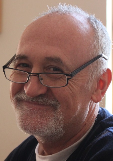 De a hangulatot, a felkavarodott múltat, a testemben éreztem. Egyre jobban eluralt ez az érzés. Nem tudtam mit kezdeni vele. Elkezdtem kerülni a lelkipásztorunkat.