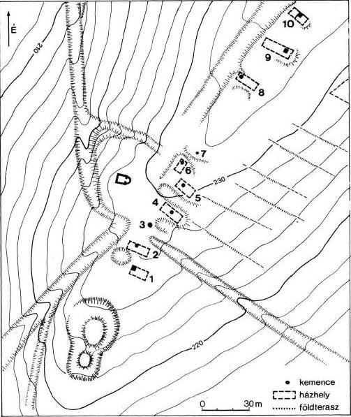 Fig 51 The ground plan of Sarvaly (after Holl, Das mittelalterliche Dorf Sarvaly).