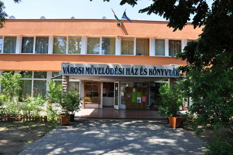 LENGYELTÓTI VÁROSI MŰVELŐDÉSI HÁZ