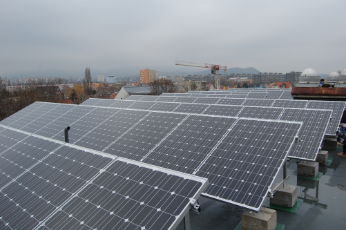Müvelődési ház, Martfű Napelemes rendszer névleges teljesítménye: 15 kwp Óvoda, Martfű