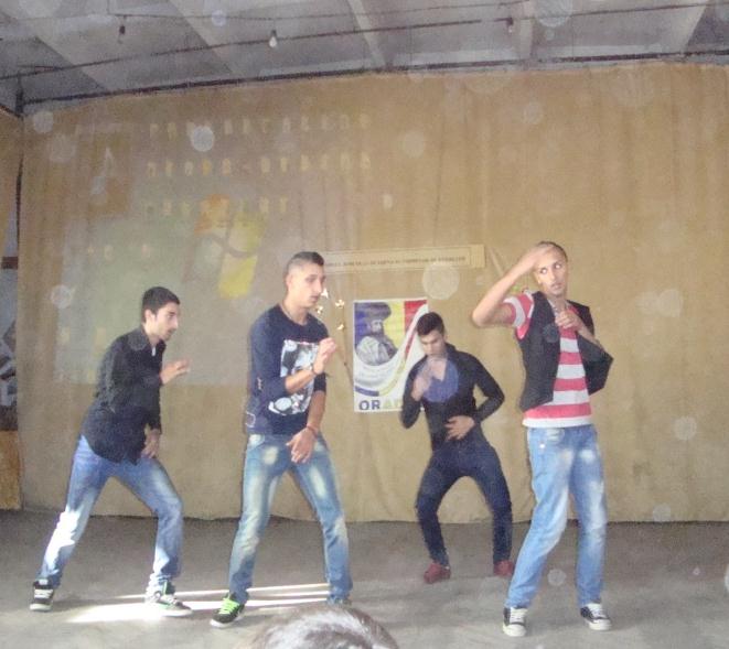 A nemzeti keretterven kivüli tevékenysegek Modern