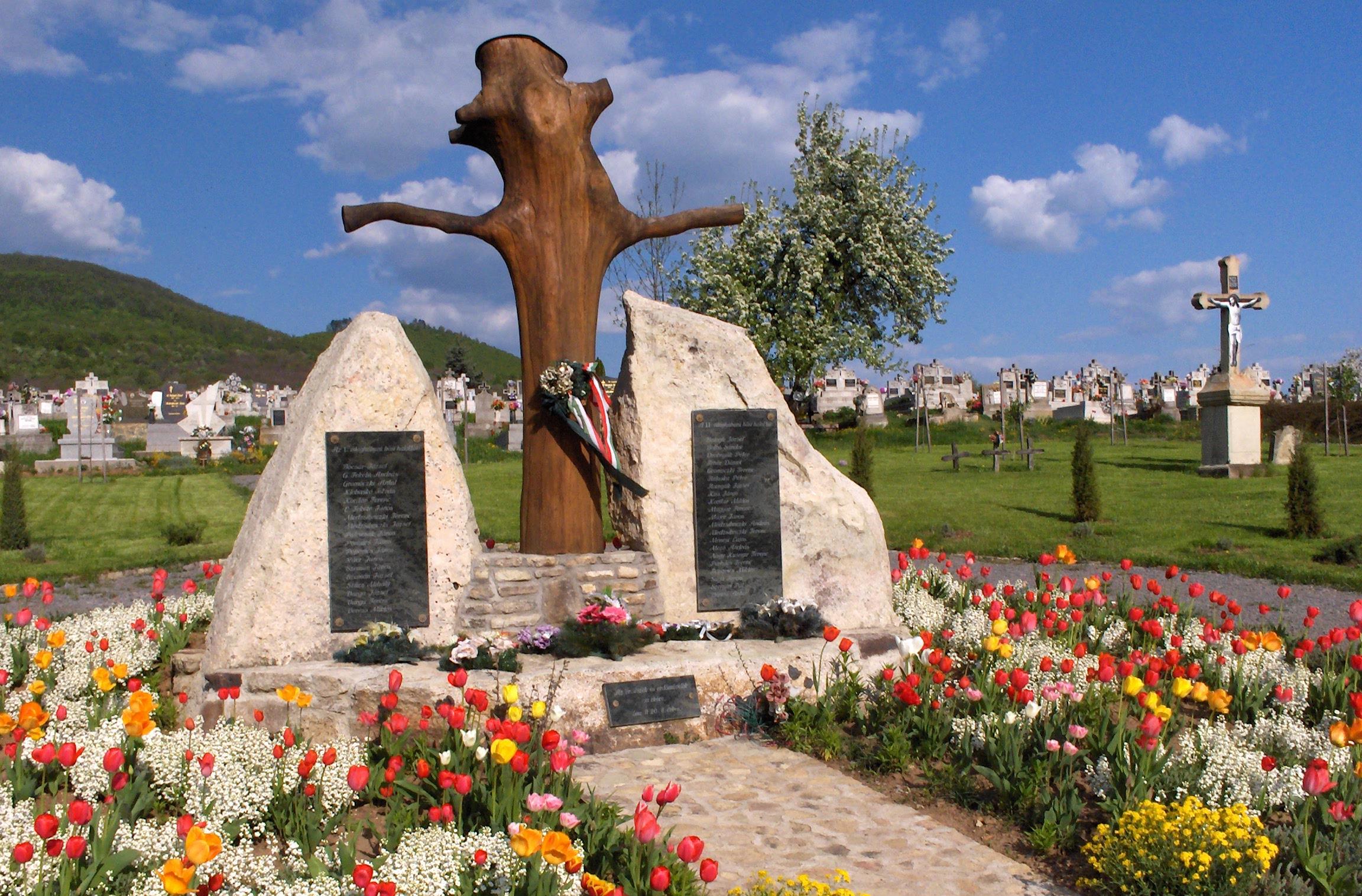 Hősi