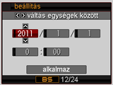 Az alapbeállítások megadása a fényképezőgép első bekapcsolásakor Az első alkalommal azután, hogy az akkumulátort behelyezte a fényképezőgépbe, megjelenik egy képernyő, ahol megadhatja a nyelv, dátum,