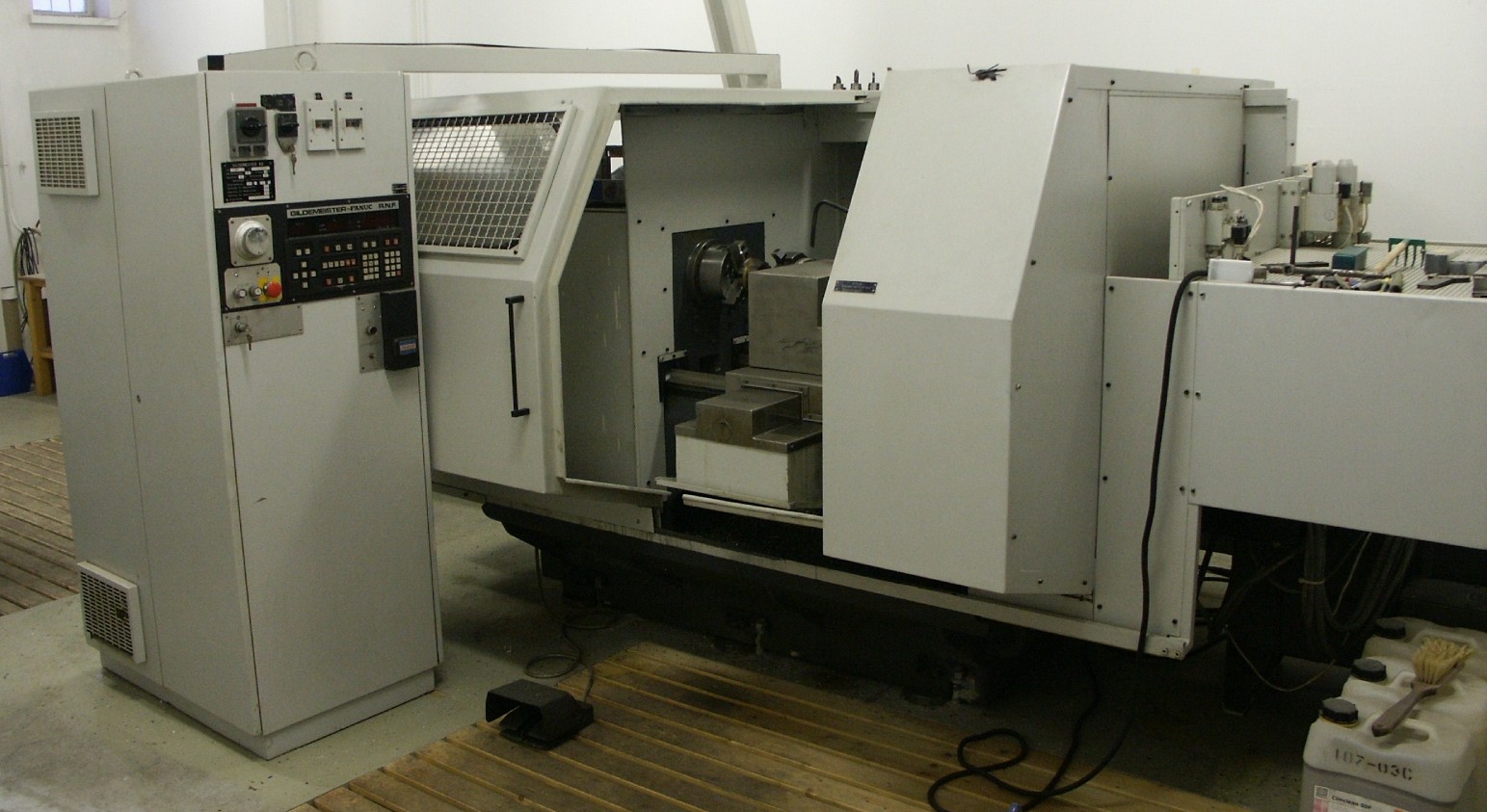 + 36-1/278 5800, 278 5803 E-Mail: sales@excel-csepel.hu Gildemeister-Bielefeld RNF-40 40-17-2548 : FANUC Mate L Alap gyártási év: 1980 Felújítva: 2005 Felújítás óta még nem üzemelt!