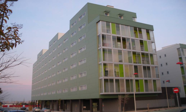 Spanyol esettanulmány: Új lakóépület Valdesparterában Zaragozában 1.6 Az LCA és az LCC egyesítése.