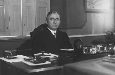 A társadalmi valóság igényeit általános jelleggel először az elmélet honorálta, amennyiben hosszú küzdelemben kiépítette az ún. théorie objective elméletét.