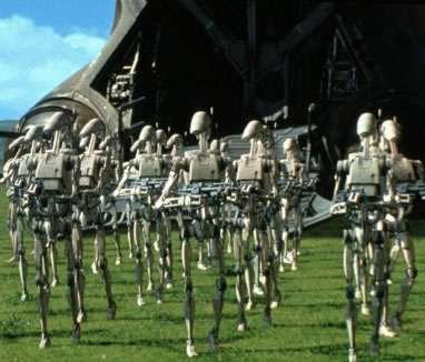 Robotok a filmekben A jövő robotikus világa sok film és képregény témájául szolgál. Szerintem talán a legismertebb film, amiben előfordulnak robotok, az a Csillagok Háborúja.