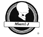 BEVEZETŐ Az Ön orvosa előírta, hogy Miami J gallért viseljen, ami segíti az Ön rehabilitációját. A gallér helyes pozícióban tartja a nyakát a gyógyulási időszak alatt.