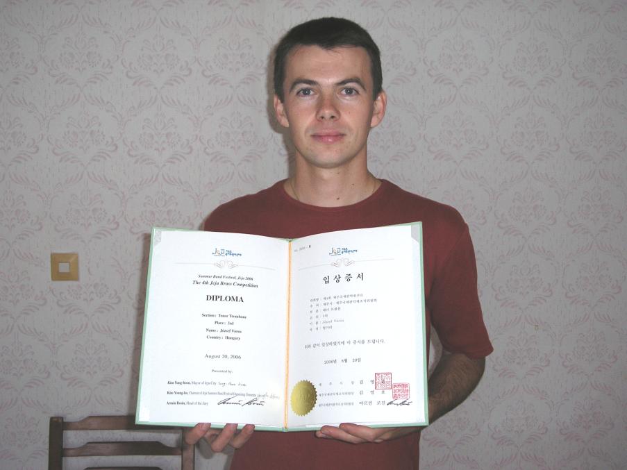 XIV. évfolyam 21. szám 2006.