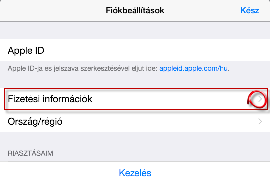 Az Apple ID sorba írjuk be a felhasználói nevünket és jelszavunkat, majd kattintsunk a Bejelentkezés gombra. Ha először jelentkezünk be, módosíthatjuk a fiókadatainkat.