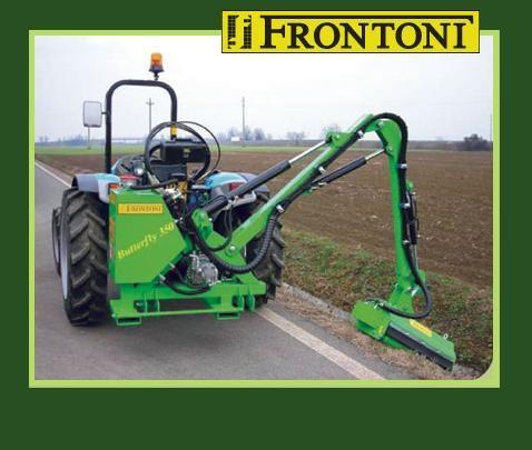 15-30 LE teljesítményigényű, traktorok hárompontjára kapcsolható karos rézsűkaszák.