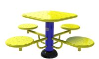 Pihenő-játszó asztal Rendelési szám: SL 120 Méret (sz x h x m):1540 x 1540 x 705 mm Tömeg (kg): 74 kg