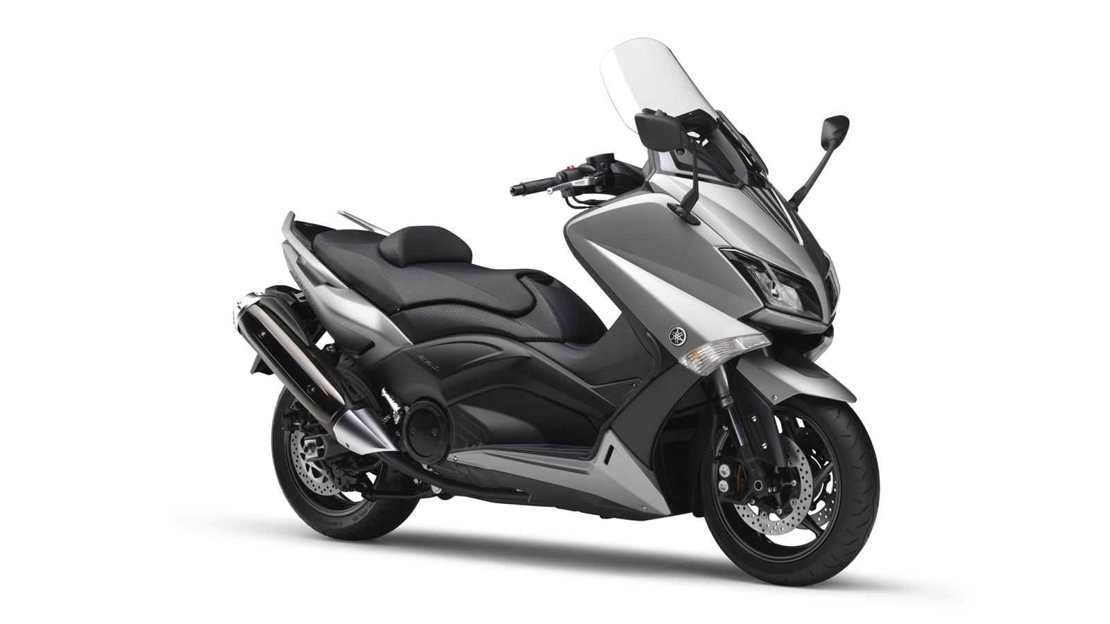 Több TMAX, mint valaha! A Yamaha TMAX igazi standard a robogótervezés terén.