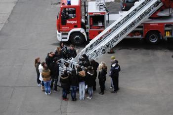 FELKÉSZÍTÉSI TEVÉKENYSÉG TŰZOLTÓSÁGI TERÜLET: Tűzoltó szakfelszerelések bemutatása,