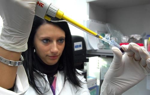 UNIVERSITAS SCIENTIARUM SZEGEDIENSIS SZEGEDI TUDOMÁNYEGYETEM OKTATÁS 12 kar 27.