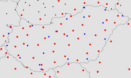 1.ábra. Az MGGA (kék), CEGRN (fekete) és GNSSnet.hu (piros) állomások A hazai aktív GPS, majd GNSS hálózat, a GNSSnet.hu kialakítása időben eléggé széthúzódott.