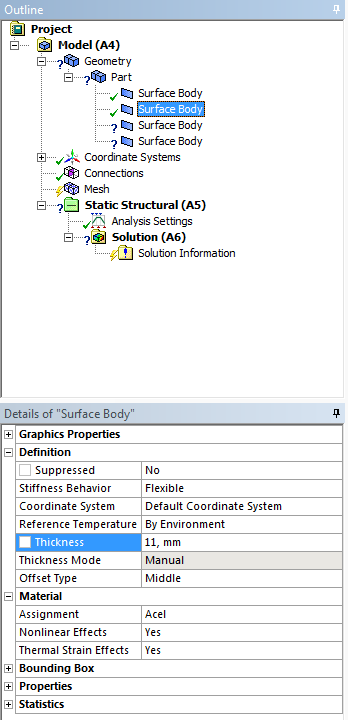 Az adott Surface Body-ra kattintva a projektfán adjuk meg a bal alsó ablakban a felületek vastagságát, illetve hogy a középfelülettel modellezzük őket: Offset Type: Middle. Az 1.