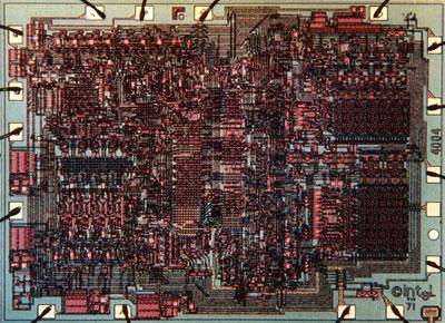 tranzisztor 10 µ𝑚 (mikron) technológia