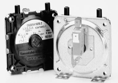 Differenciál légnyomás kapcsoló APS 12kW-os készülékekben: C6065 FH1706B Bekapcsolás 68 +/- 10 Pa, Kikapcsolás 56 +/- 6 Pa 18 és 24 kw-os készülékekben: C6065 FH1185:2 Bekapcsolás 138 +/- 13 Pa,