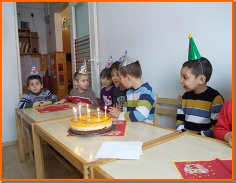 Autista Elemekkel Rendelkező Gyermekek Rehabilitációs Központja Sepsiszentgyörgy - 18-20 gyermek számára nyújt különböző terápiás programot és 10 gyermek