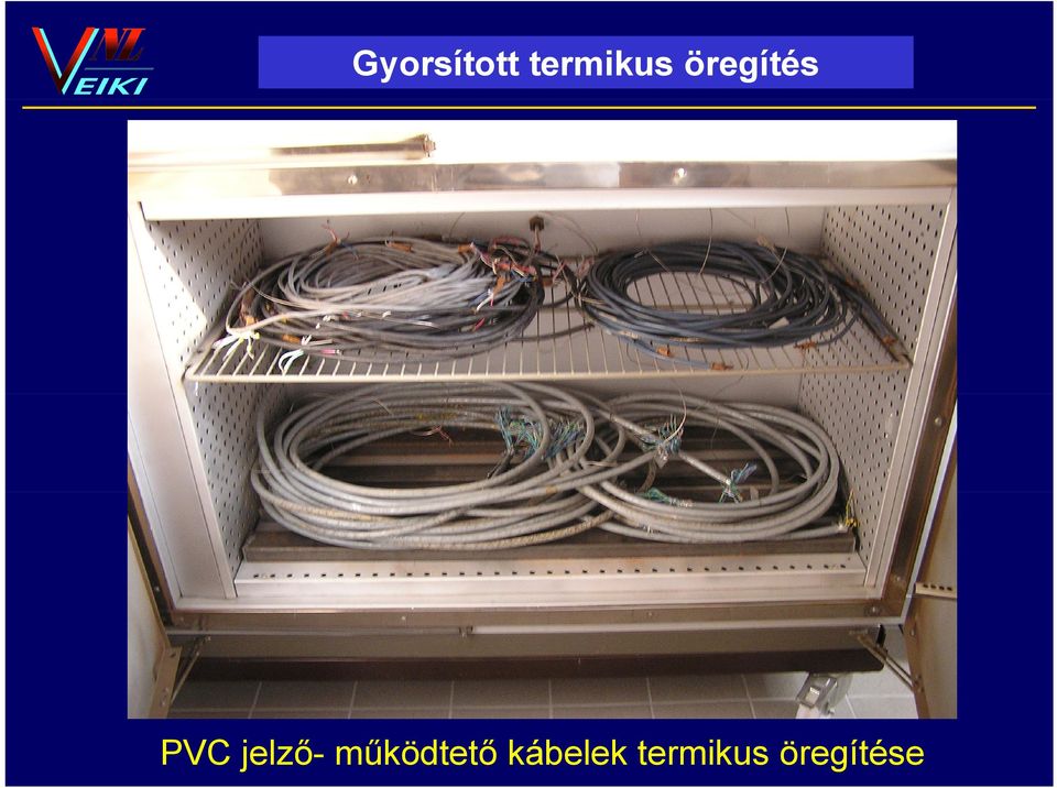 PVC jelző-
