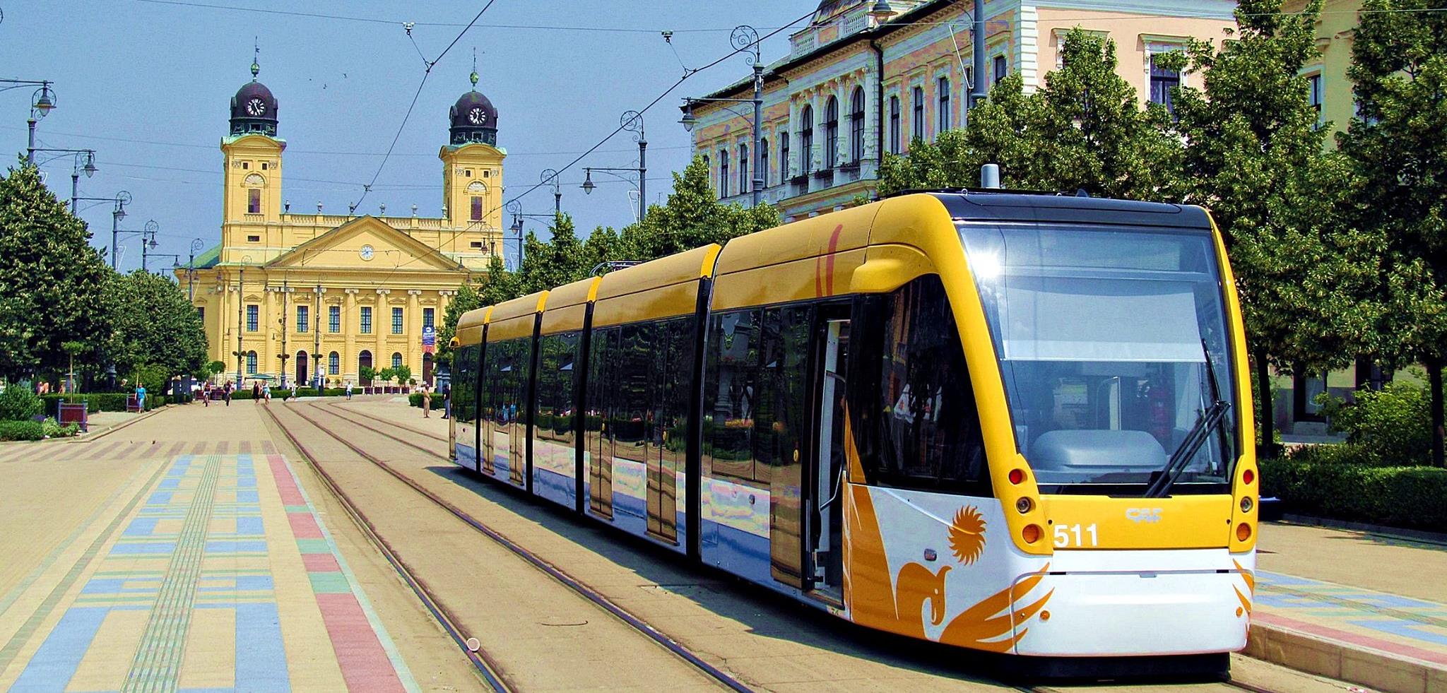 FENNTARTHATÓ VÁROSI