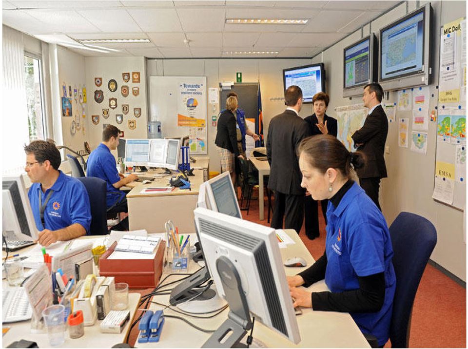 EU Monitoring és s Informáci