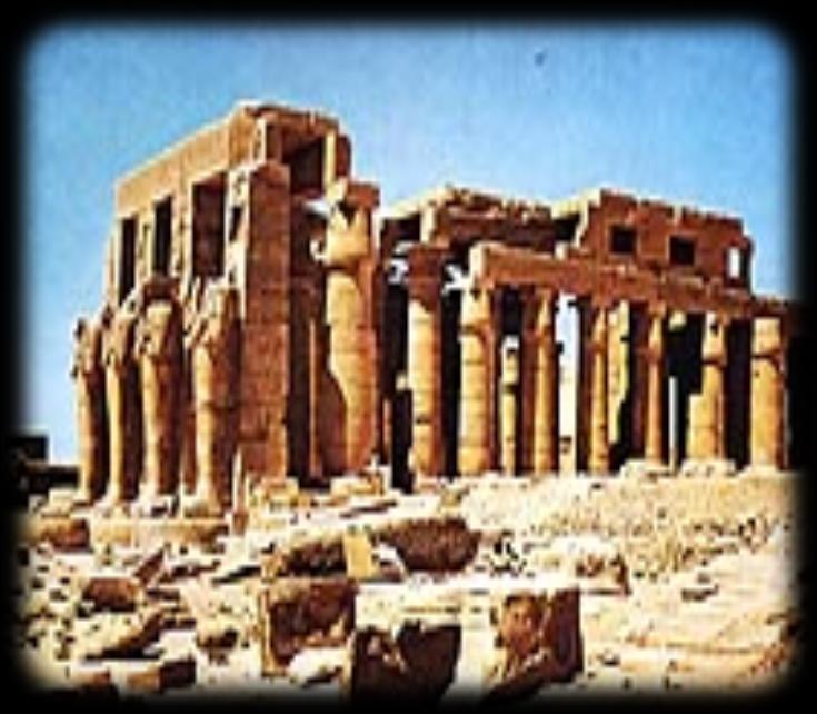II. Ramszesz halotti temploma, a Nílus bal partján emelkedik, Théba nyugati oldalán. Az udvarait ékesítő falak nagyrészt elpusztultak.