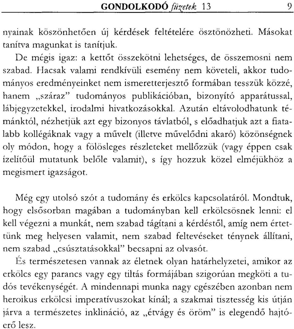 lábjegyzetekkel, irodalmi hivatkozásokkal.