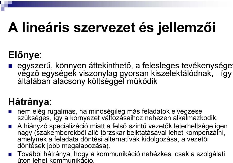 alkalmazkodik.