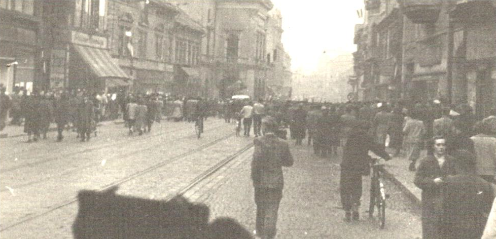 1956. október 25.