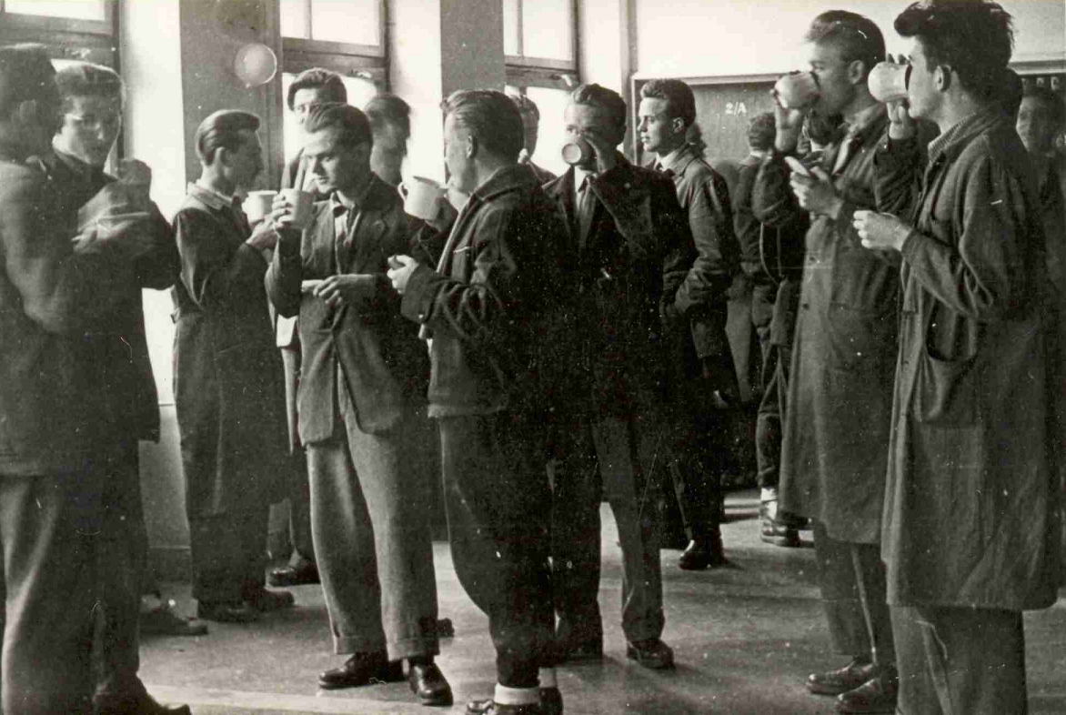 1956. október 27. reggel A forradalom egyetemista talpasai.