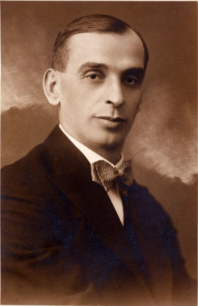 Glykais Gyula (1893-1948) görög származású kardvívó olimpiai bajnok 1928-ban
