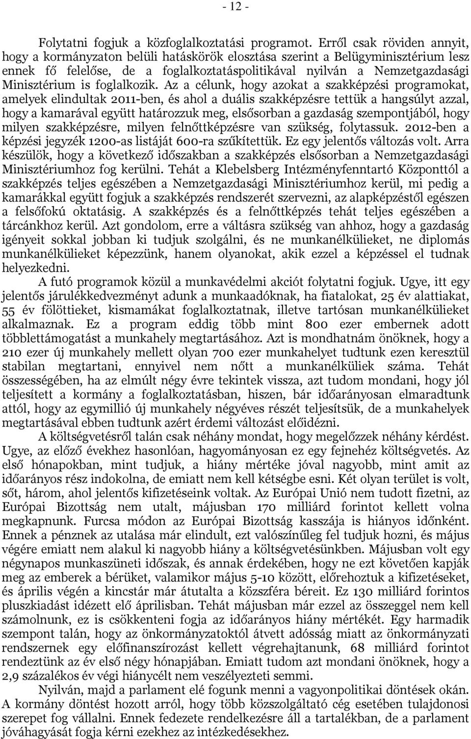 is foglalkozik.