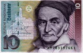 Carl Friedrich Gauß (1777 1855) Gauss-eloszlás (normális eloszlás) legkisebb négyzetek módszere aa kongruencia 15 10 (mod 5) Gauss-egészek: Z[i] = {a + bi : a, b Z} szabályos 17-szög