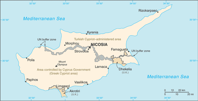 A Cyp-Rus helyzet vége? 2013 március a ciprusi államcs d kezdete Megosztott sziget 1974-t l, 2004-t l EU-tag. 2008-tól a Gazdasági és Monetáris Unió tagja eurózóna!