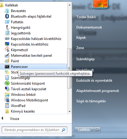 Hívjuk elő a parancssort: Start Kellékek