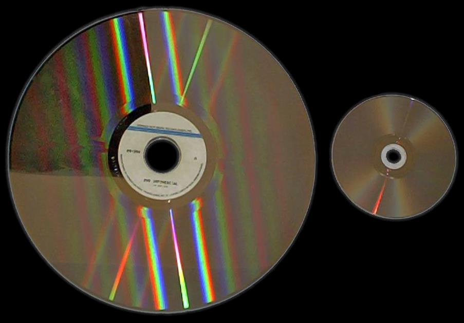 1978 Laser Disc => kereskedelmi forgalomban kapható => kétoldalú