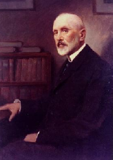 Eötvös-féle torziós inga Eötvös Loránd (1848-1919) A Cavendish-féle torziós inga (1798) javított változata Eötvös jelentősen növelte az eszköz stabilitását és érzékenységét.