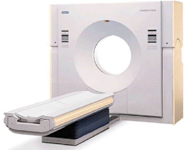 CT m ködése Bevezetés A gantry -ben található a röntgen cs (forrás), a detektor/ok és az adatgyüjt rendszer.