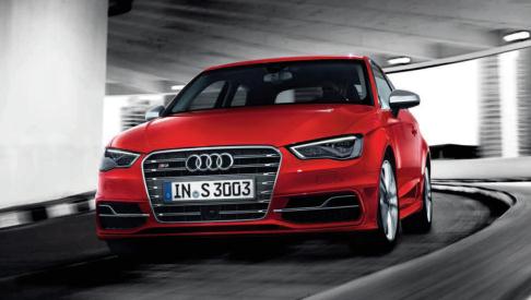 Drehmoment [Nm] Leistung [KW] 3. Otto-Motoren Otto-motorok 3.