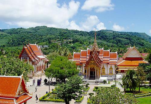 Tachileik Shwedagon Pagoda Burma Varázshegy temploma - Chiang Mai Patong Beach Phuket Patong