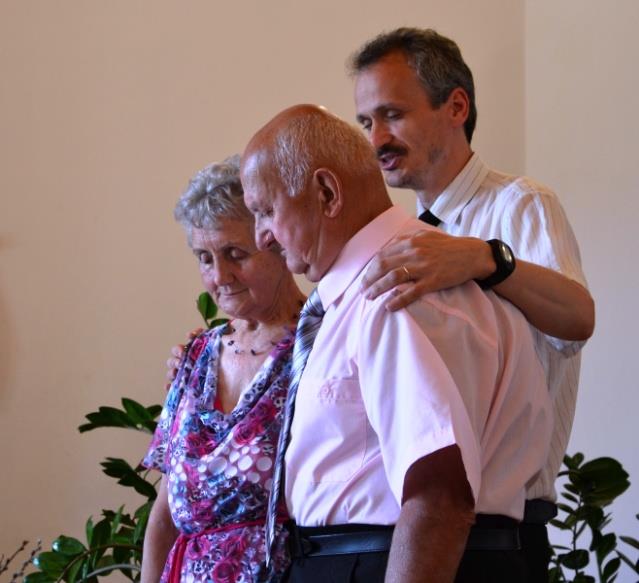 2013. NYÁR 2013. április 1-én megszületett Dan Tábita, Dan Dániel és Mónika harmadik gyermeke. Hálaadással imádkozzunk a családért. Úr Jézusba vetett hitét így is kifejezi és megpecsételi.