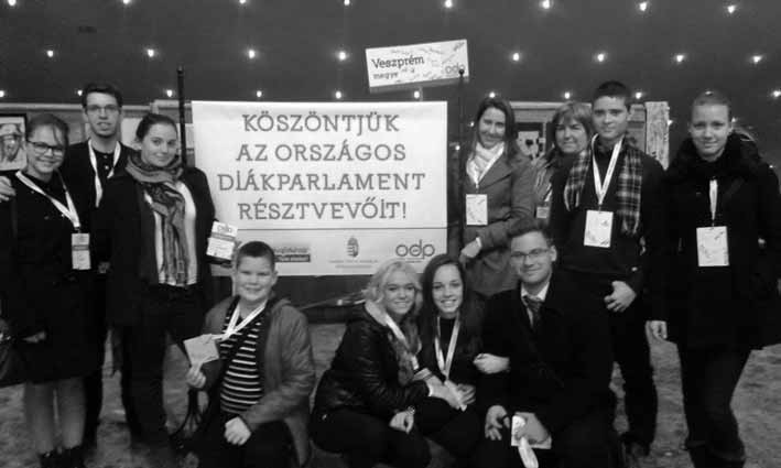 Viktor Szalóki Viktor Szalóki Új időknek új dalaival Közösen Veszprém megye ifjúságpolitikájáért Veszprém megye mindig is erős volt az ifjúságpolitika színterén.