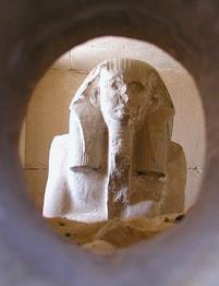 Saqqara Dzsószer király (III. din.) síregyüttesének részlete, az ún.